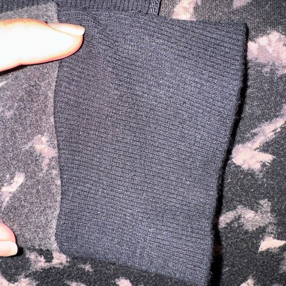 Stylish Black and Tan Animal Print Sweater - Picture 5 of 10